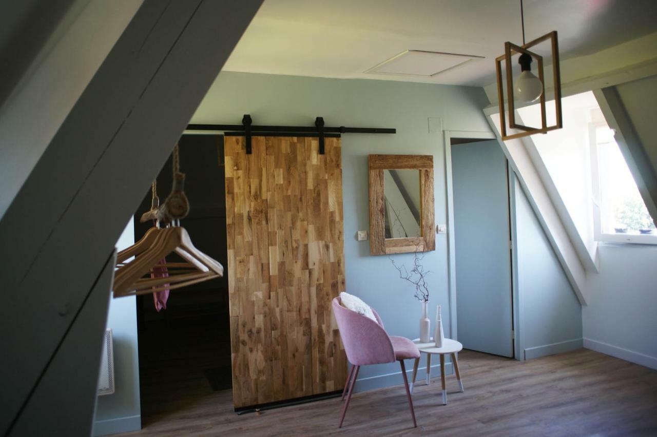 La maison d à côté Lacropte Extérieur photo